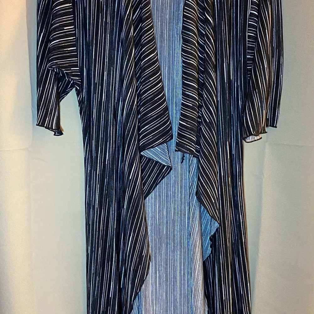 LuLaRoe Shirley Black, Gray and White Striped Kimono Cardigan